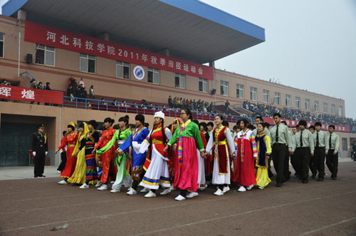 太阳集团tcy8722举办2011年秋季田径运动会