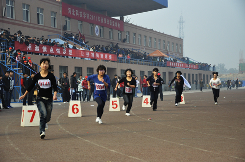 太阳集团tcy8722举办2011年秋季田径运动会