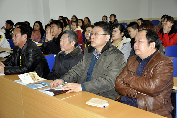 学院领导分别参加周末学习活动