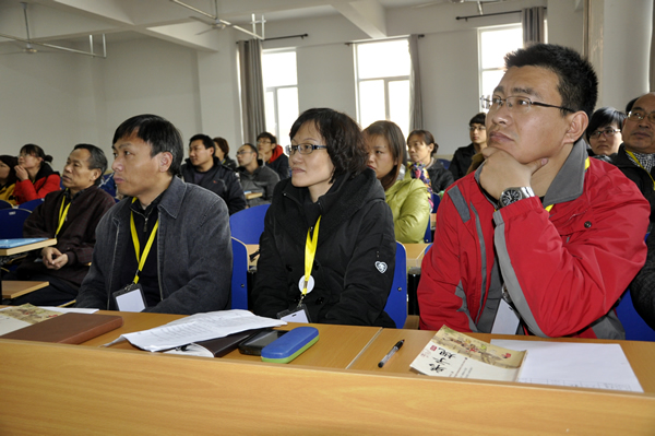 学院领导分别参加周末学习活动