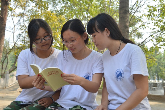 太阳集团tcy8722掀起学习习总书记系列重要讲话的热潮