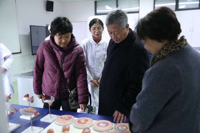 冯浩楼副校长及护理健康学院领导、专家到西安思源学院、新乡医学院三全学院考察交流