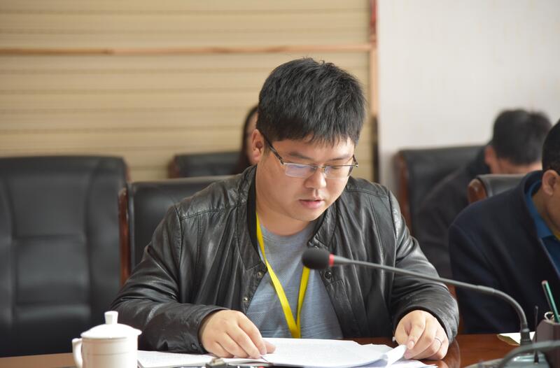 学校召开思想政治工作座谈会 学习习近平总书记在思政课教师座谈会上的重要讲话精神