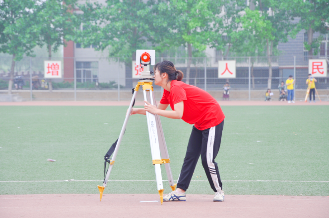 测出风采，度量权衡 ——建筑工程学院举办第四届“河科杯”校内测量技能大赛