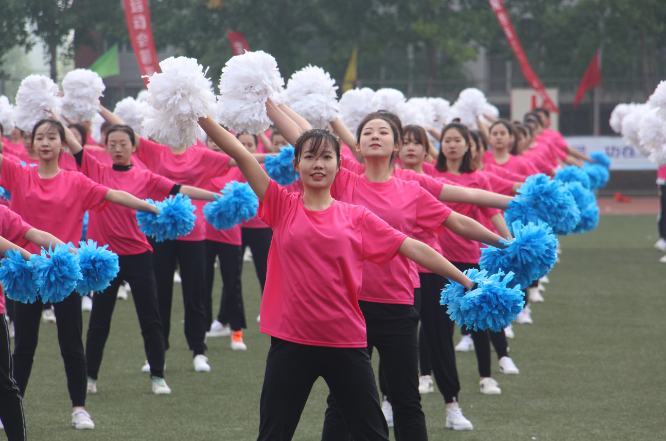 太阳集团tcy87222019年春季运动会顺利召开