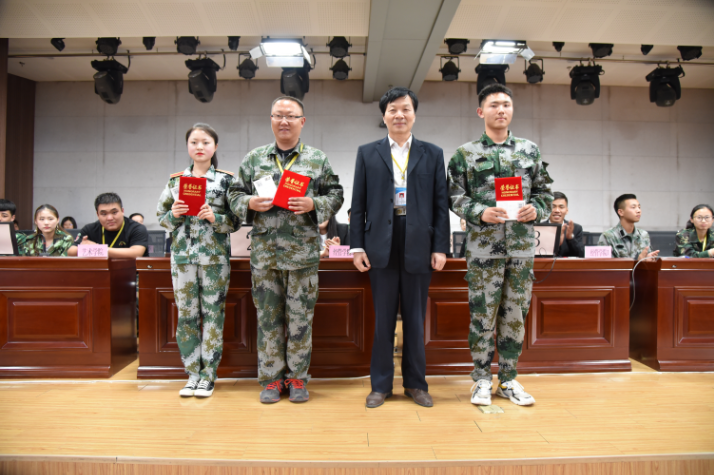 不忘初心强意识 学习强国提水平