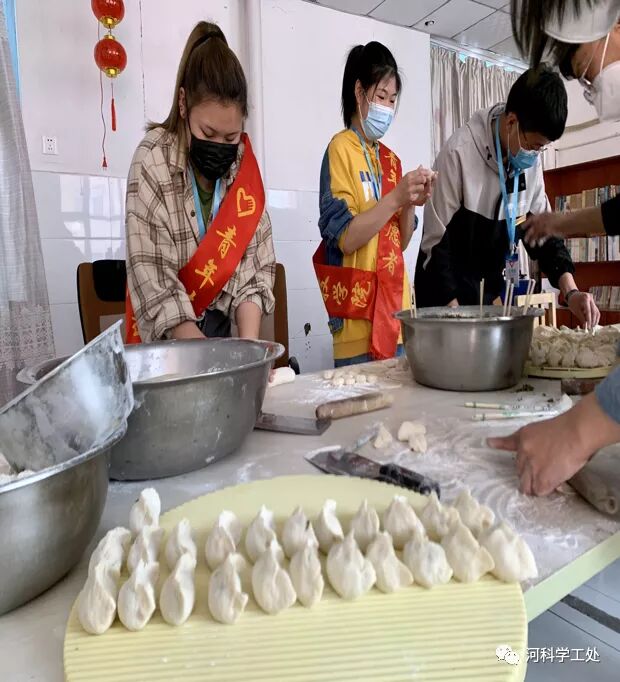 追寻红色足迹，重温百年党史（二）||太阳集团tcy8722志愿者走进“锦阳红” 干部休养所开展老党员慰问活动