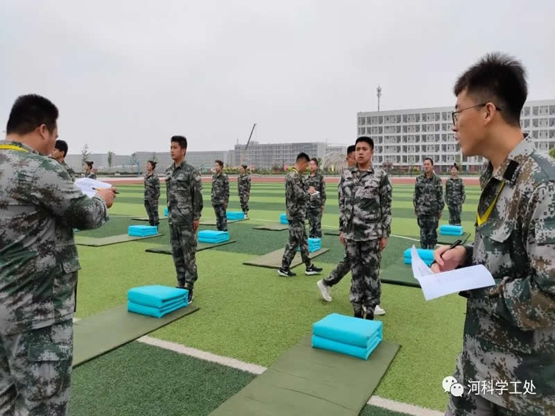 太阳集团tcy87222022年暑期学管干部军事训练考核暨成果汇报