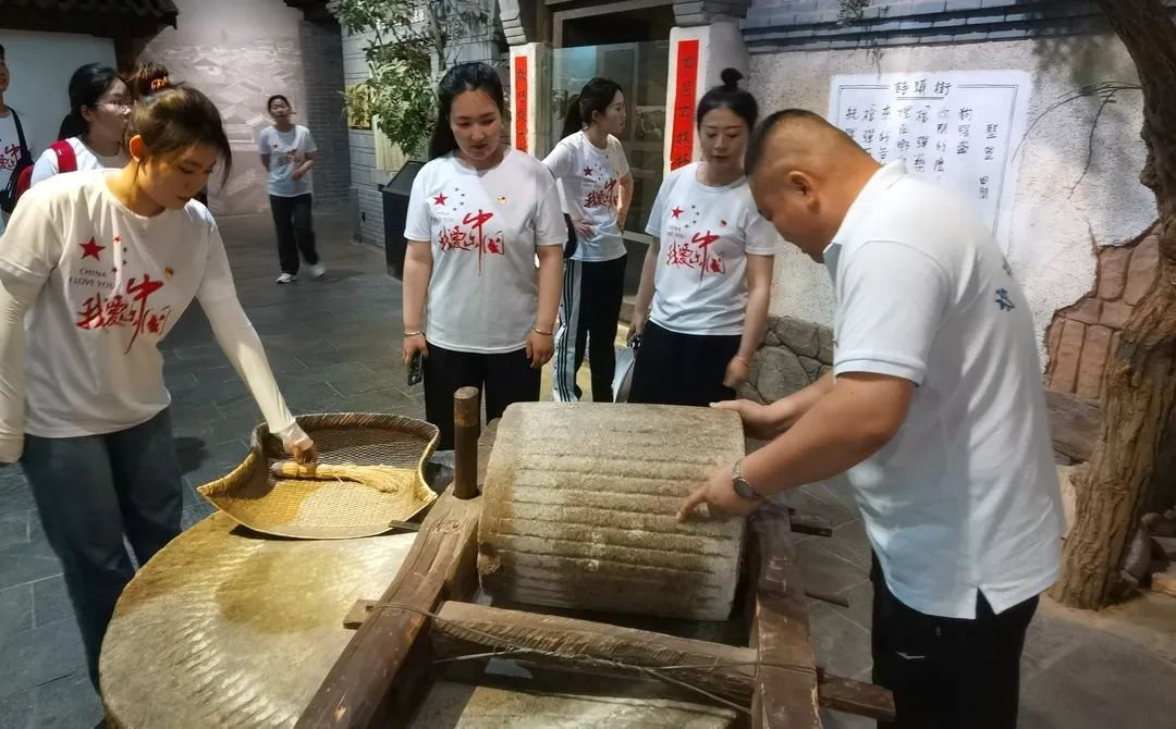 太阳集团tcy8722护理与健康学院开展“青春风华铭团魂，砥砺奋进传光辉”主题三下乡活动