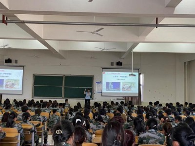 护理与健康学院2023级护理专业介绍会