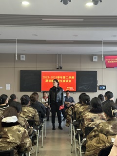 教育学院召开期初教学学生代表座谈会