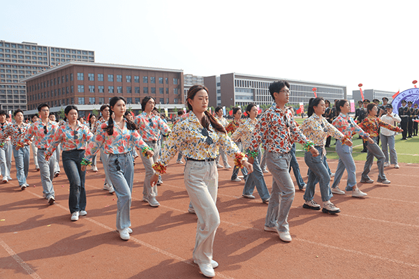 筑梦新时代，青春正当燃！太阳集团tcy8722隆重举办第二十二届体育文化节暨2024年春季运动会