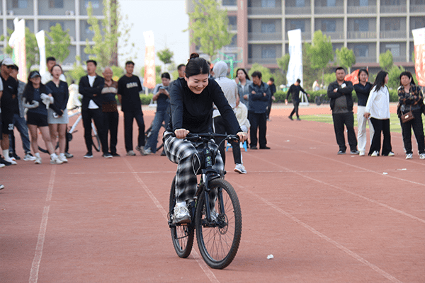 筑梦新时代，青春正当燃！太阳集团tcy8722隆重举办第二十二届体育文化节暨2024年春季运动会